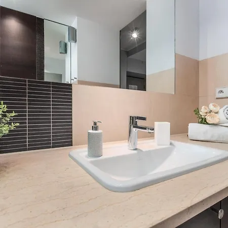 Hoza City Center By Renters