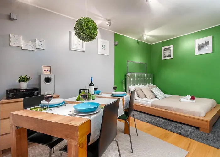 Hoza Center By Renters Appartement